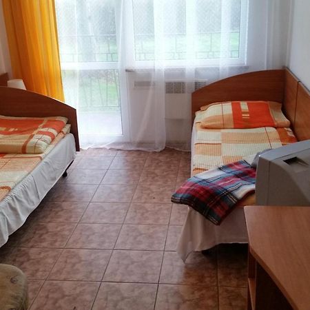 Owr Piramida 2 Hotell Darlowko Exteriör bild